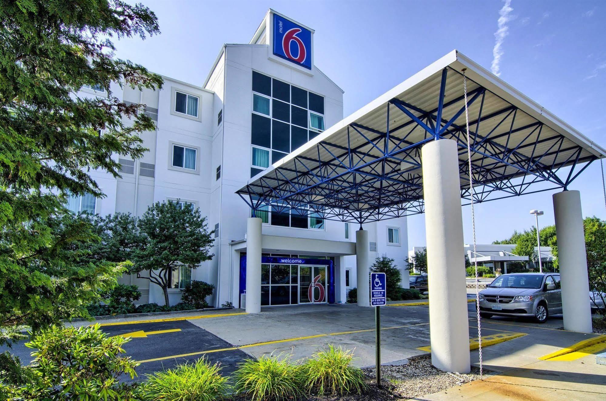Motel 6-Portsmouth, Nh Bagian luar foto
